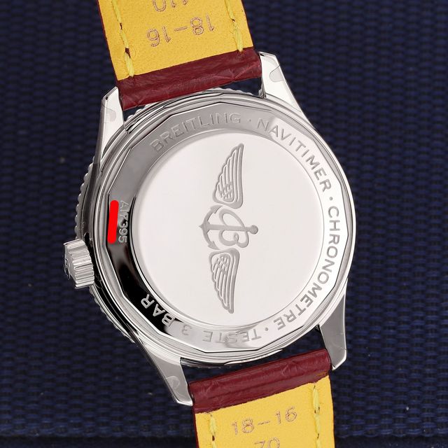 Breitling Navitimer Automatic 35 A17395 Image 2